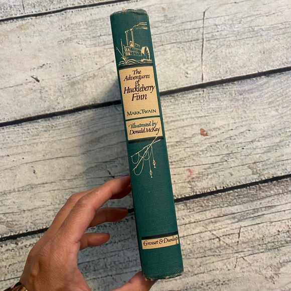 Vintage 1948 the adventures of Huckleberry Finn Mark Twain - Picture 2 of 16